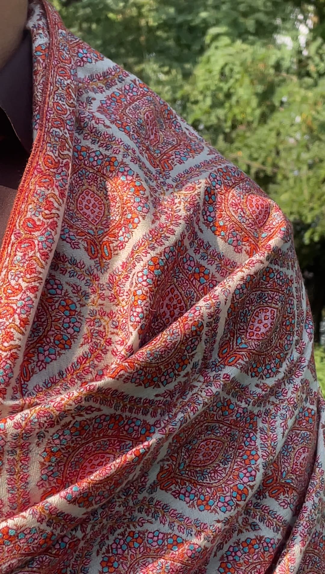 Kashmiri shawl