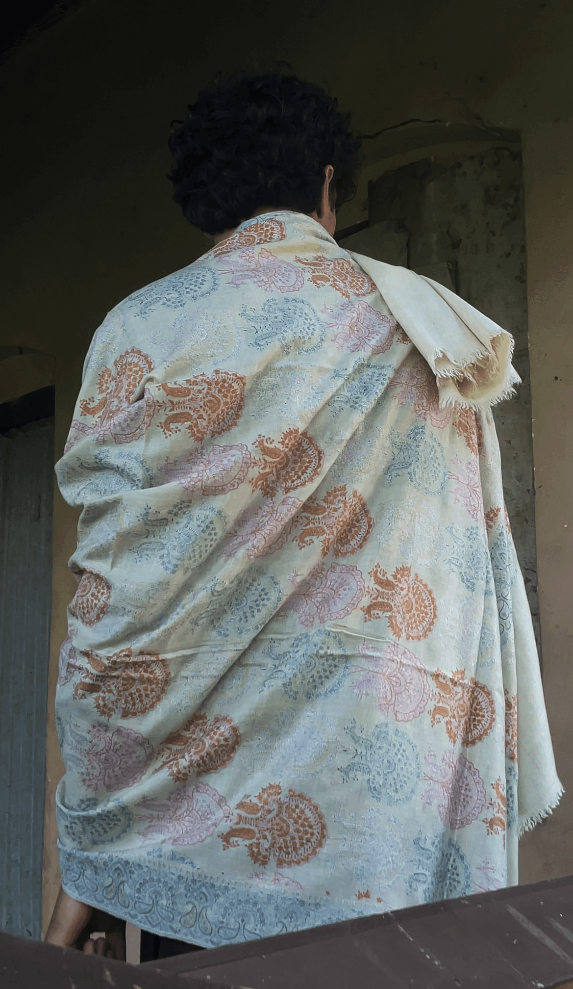 Featured Kashmiri shawl